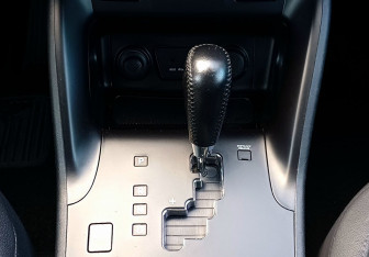 Подержанный автомобиль Hyundai ix35 2012 года (15 фото)