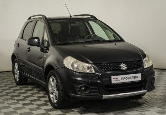 Подержанный автомобиль Suzuki SX4 Hatchback 2011 года (3 фото)