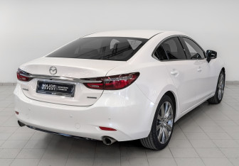 Подержанный автомобиль Mazda 6 Sedan 2021 года (5 фото)