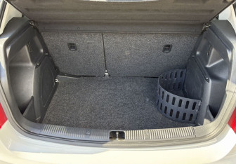 Подержанный автомобиль Skoda Fabia Hatchback 2013 года (13 фото)