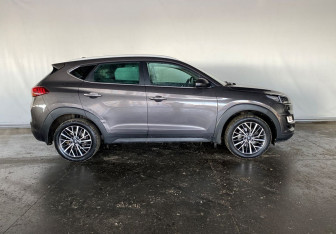 Подержанный автомобиль Hyundai Tucson 2019 года (8 фото)