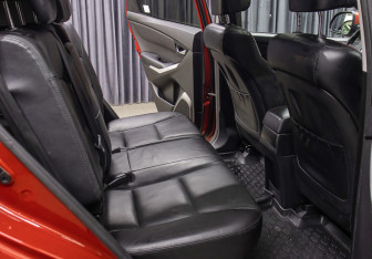 Подержанный автомобиль SsangYong Actyon 2013 года (12 фото)