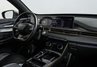 Подержанный автомобиль Exeed LX 2024 года (9 фото)