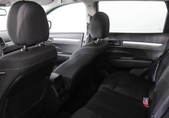 Подержанный автомобиль Renault Koleos 2017 года (12 фото)