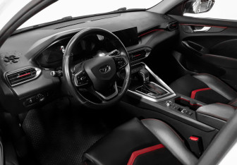 Подержанный автомобиль Kaiyi E5 2023 года (7 фото)