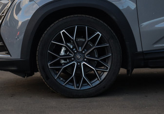 Подержанный автомобиль Changan UNI-T 2024 года (19 фото)