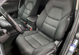 Подержанный автомобиль Mazda CX-5 2019 года (14 фото)