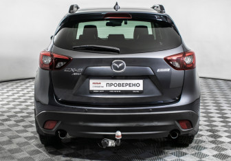 Подержанный автомобиль Mazda CX-5 2016 года (6 фото)