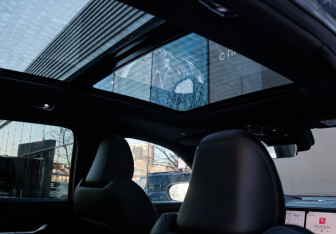 Подержанный автомобиль Geely Monjaro 2024 года (13 фото)