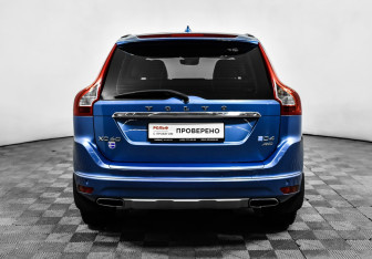 Подержанный автомобиль Volvo XC60 2015 года (6 фото)