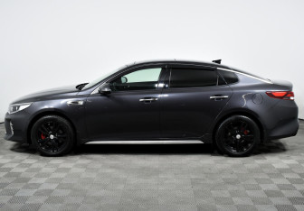 Подержанный автомобиль Kia Optima Sedan 2017 года (3 фото)