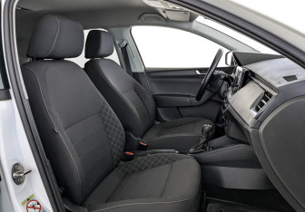 Подержанный автомобиль Skoda Rapid Liftback 2021 года (24 фото)