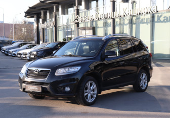 Подержанный автомобиль Hyundai Santa Fe 2011 года (1 фото)