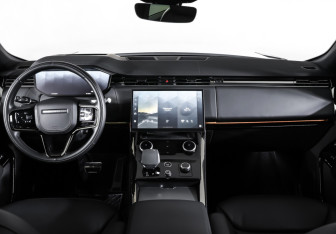 Подержанный автомобиль Land Rover Range Rover Sport 2023 года (14 фото)