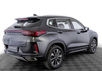 Подержанный автомобиль Exeed LX 2022 года (5 фото)