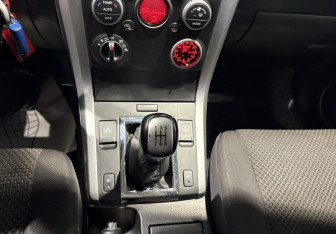 Подержанный автомобиль Suzuki Grand Vitara 2011 года (10 фото)