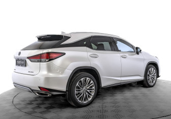 Подержанный автомобиль Lexus RX 2019 года (5 фото)