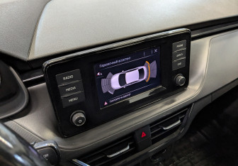 Подержанный автомобиль Skoda Rapid Liftback 2021 года (29 фото)