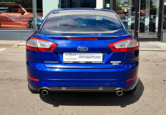 Подержанный автомобиль Ford Mondeo Sedan 2014 года (6 фото)