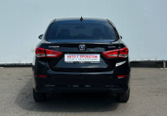 Подержанный автомобиль Changan Alsvin 2023 года (6 фото)