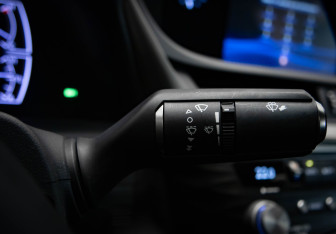 Подержанный автомобиль Lexus ES 2020 года (15 фото)