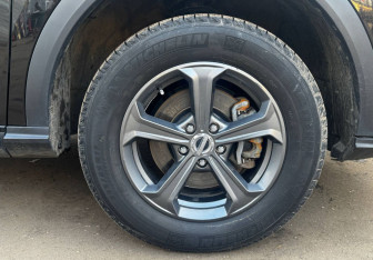 Подержанный автомобиль Haval F7 2024 года (13 фото)