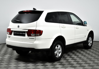 Подержанный автомобиль SsangYong Kyron 2014 года (3 фото)