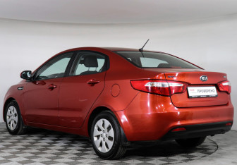 Подержанный автомобиль Kia Rio Sedan 2013 года (6 фото)