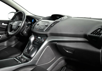 Подержанный автомобиль Ford Kuga 2017 года (7 фото)