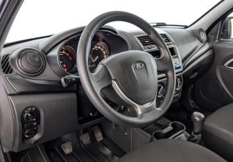Подержанный автомобиль LADA (ВАЗ) Granta Sedan 2022 года (15 фото)