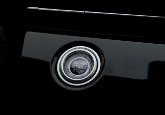 Подержанный автомобиль Omoda C5 2023 года (18 фото)