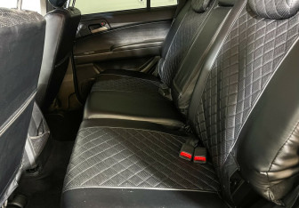 Подержанный автомобиль SsangYong Kyron 2013 года (11 фото)