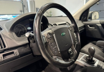 Подержанный автомобиль Land Rover Freelander 2014 года (13 фото)