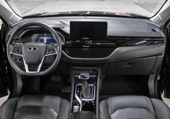 Подержанный автомобиль Москвич 3 2023 года (14 фото)