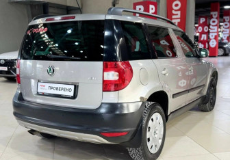 Подержанный автомобиль Skoda Yeti 2012 года (4 фото)