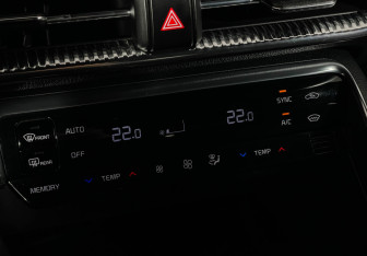 Подержанный автомобиль Kia K5 2021 года (21 фото)