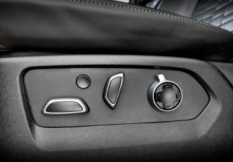 Подержанный автомобиль Cadillac Escalade Suv 2023 года (23 фото)