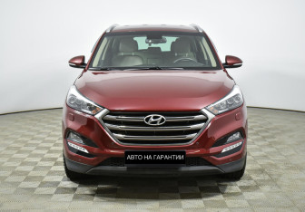 Подержанный автомобиль Hyundai Tucson 2015 года (2 фото)