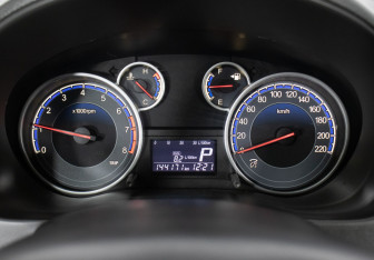 Подержанный автомобиль Suzuki SX4 Hatchback 2011 года (12 фото)