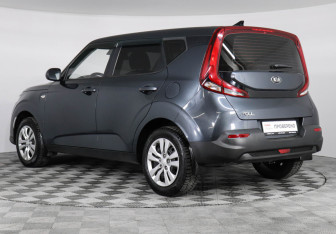 Подержанный автомобиль Kia Soul 2019 года (7 фото)