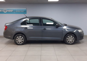 Подержанный автомобиль Skoda Rapid Liftback 2016 года (4 фото)