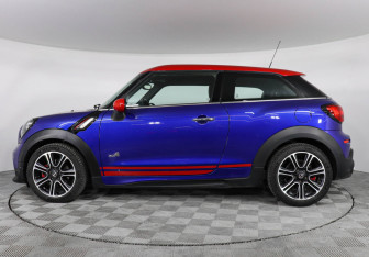Подержанный автомобиль MINI Paceman 2016 года (8 фото)