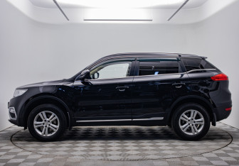 Подержанный автомобиль Geely Atlas 2018 года (2 фото)