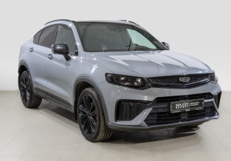 Подержанный автомобиль Geely Tugella 2022 года (3 фото)