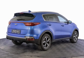 Подержанный автомобиль Kia Sportage 2021 года (5 фото)