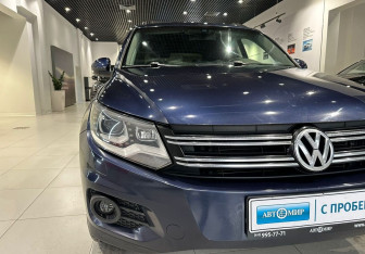 Подержанный автомобиль Volkswagen Tiguan 2012 года (9 фото)