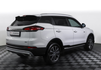 Подержанный автомобиль Geely Atlas Pro 2023 года (5 фото)
