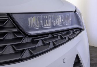 Подержанный автомобиль Kia K5 2021 года (11 фото)