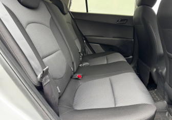 Подержанный автомобиль Hyundai Creta 2017 года (11 фото)