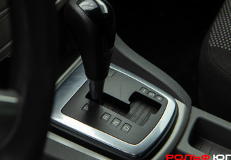 Подержанный автомобиль Ford Focus Sedan 2010 года (16 фото)